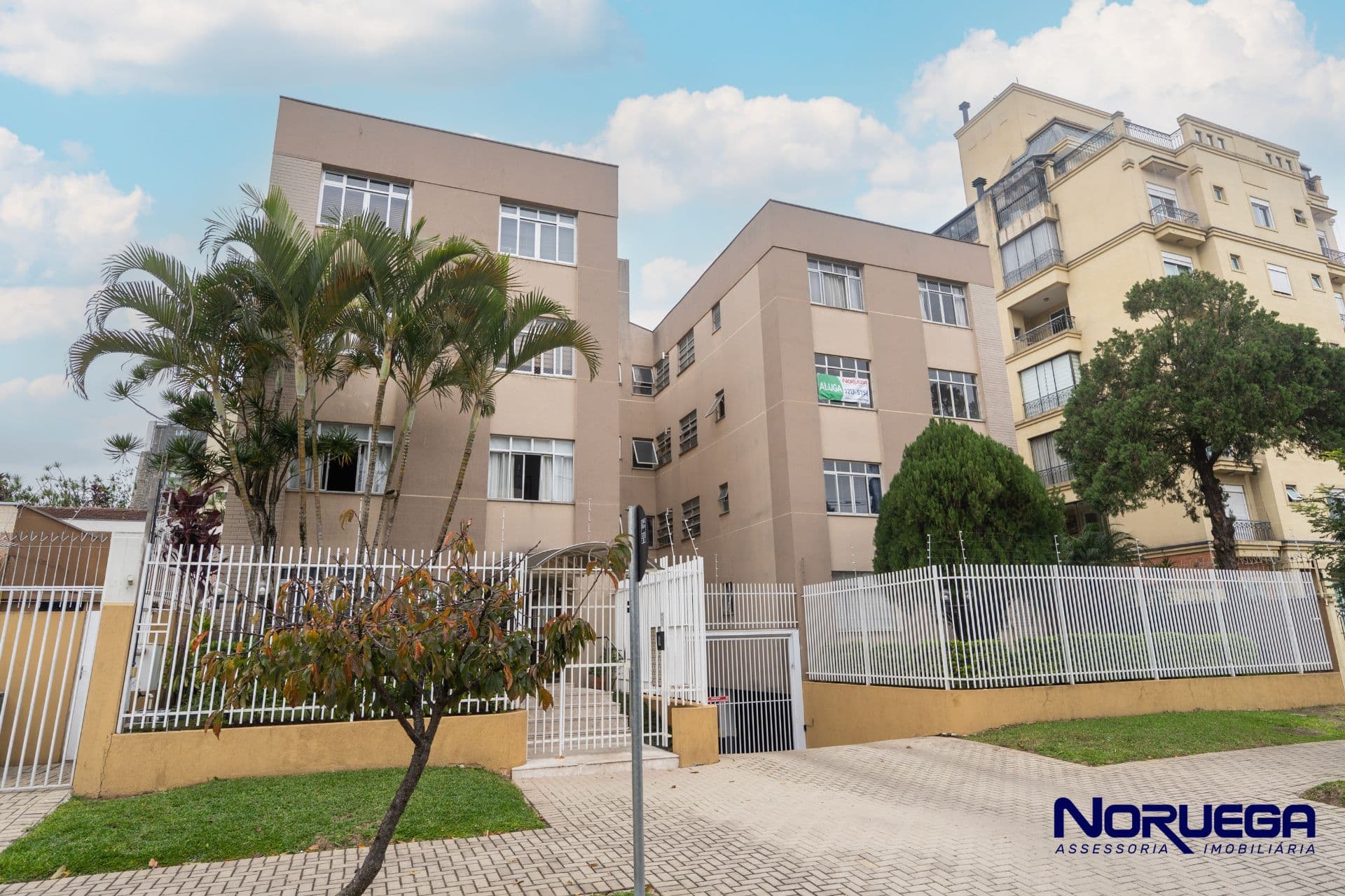Apartamento para Locação com 03 quartos na Vila Izabel