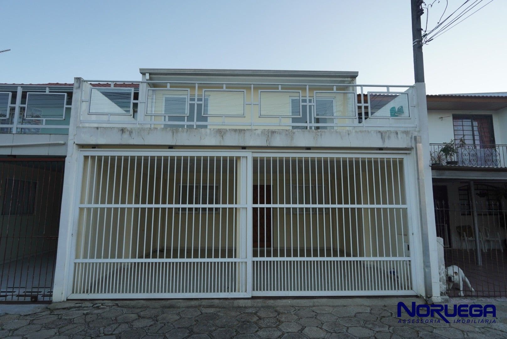 Imagem principal Sobrado para locação com 03 quartos no Bairro Hauer