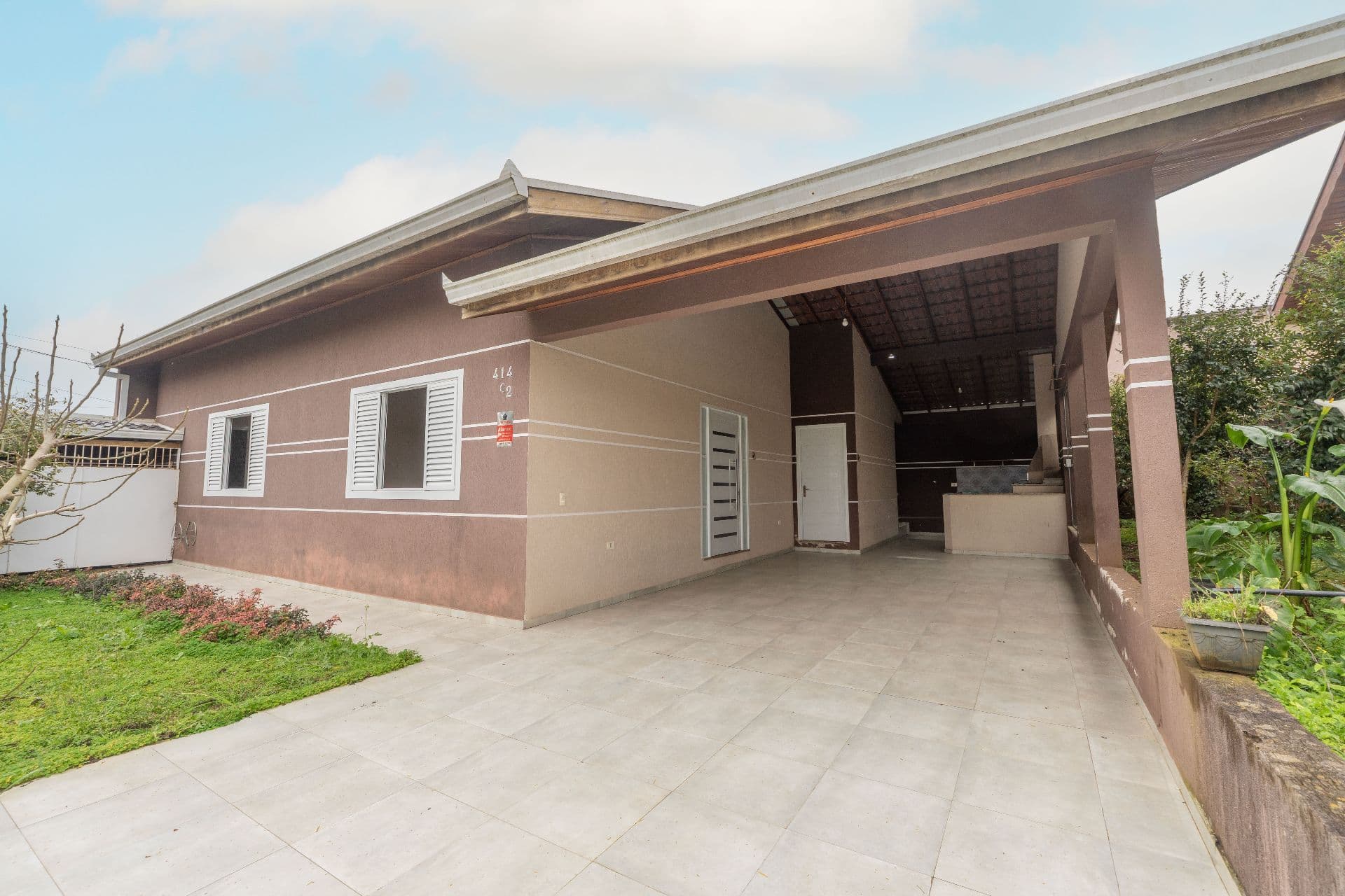 Imagem principal Casa para Locação com 03 quartos no Bairro Santa Felicidade