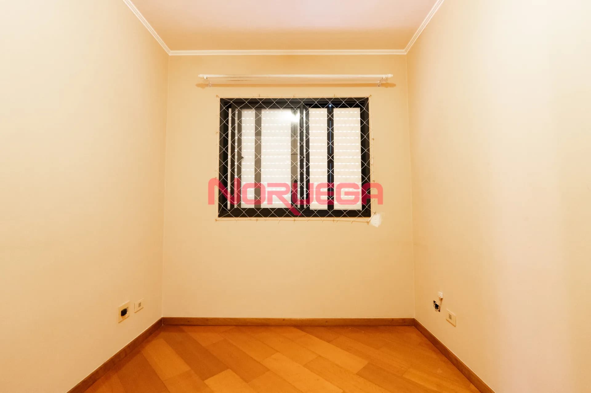 Imagem principal Apartamento à venda no bairro Cabral em curiitba com  3 quartos, 1 suíte, 1 sala, 3 banheiros, 1 vaga, 102,63m²