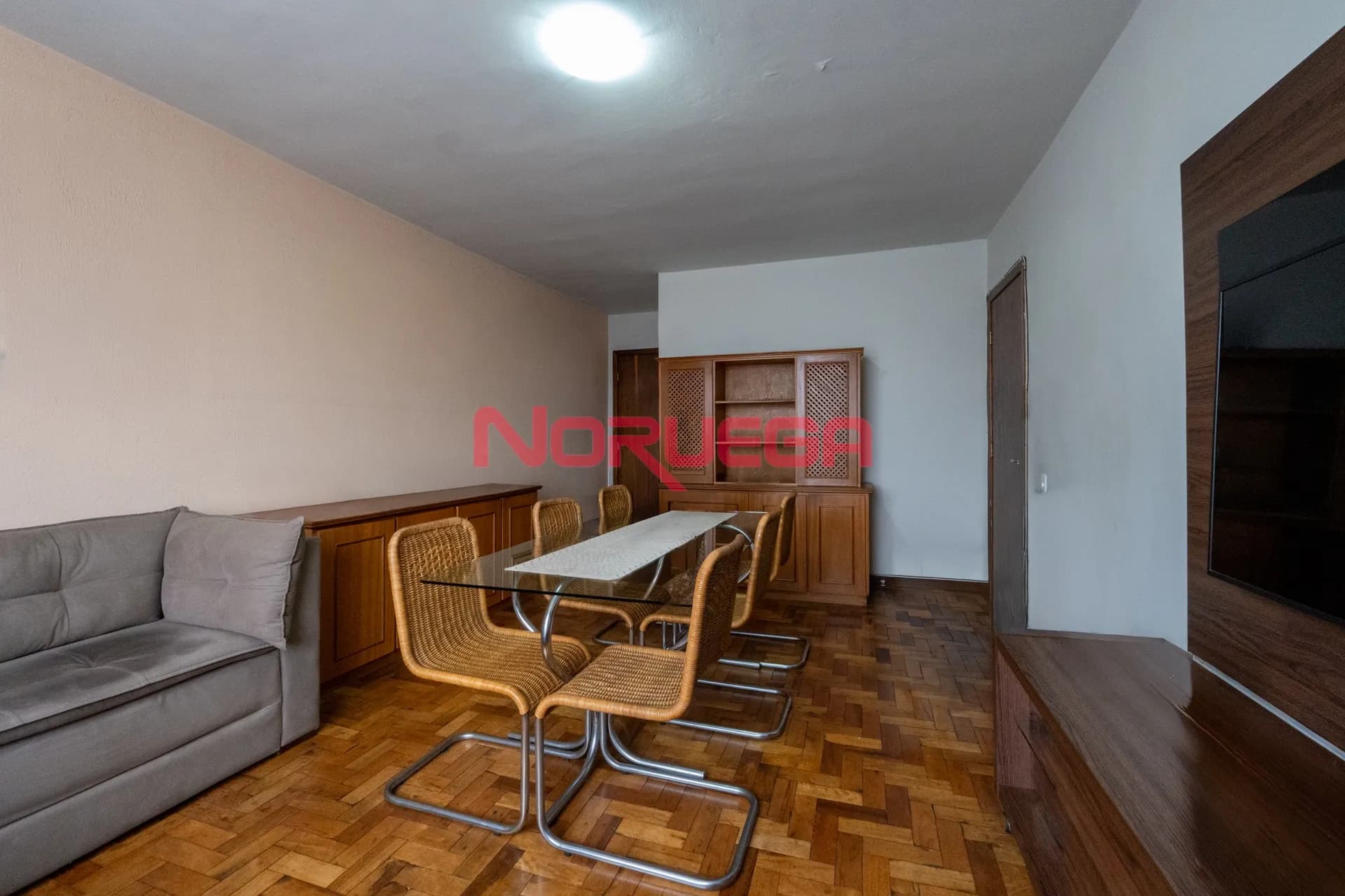 Imagem principal Apartamento á venda no bairro rebouças em Curiitba com  3 quartos, 1 suíte, 1 sala, 2 banheiros, 1 vaga de garagem, 106,14 m².