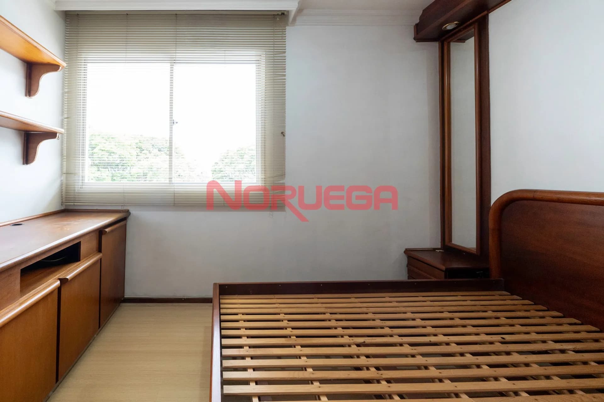 Imagem principal Apartamento para alugar com 2 Quartos na Mercês, Curitiba-PR: Espaçoso e Moderno com 1 Vaga de Garagem!