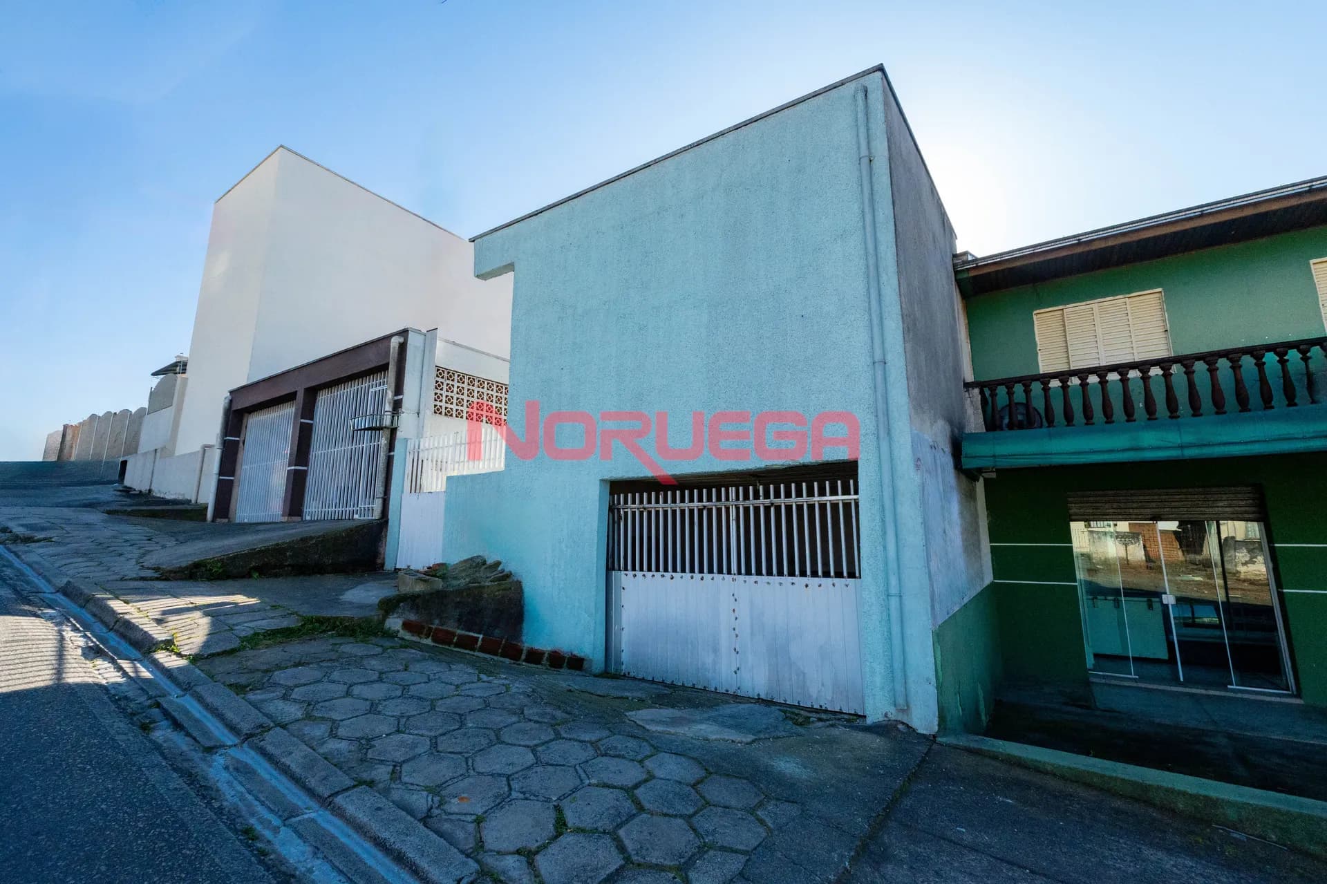 Imagem principal Casa á venda em Colombo no bairro Maracanã