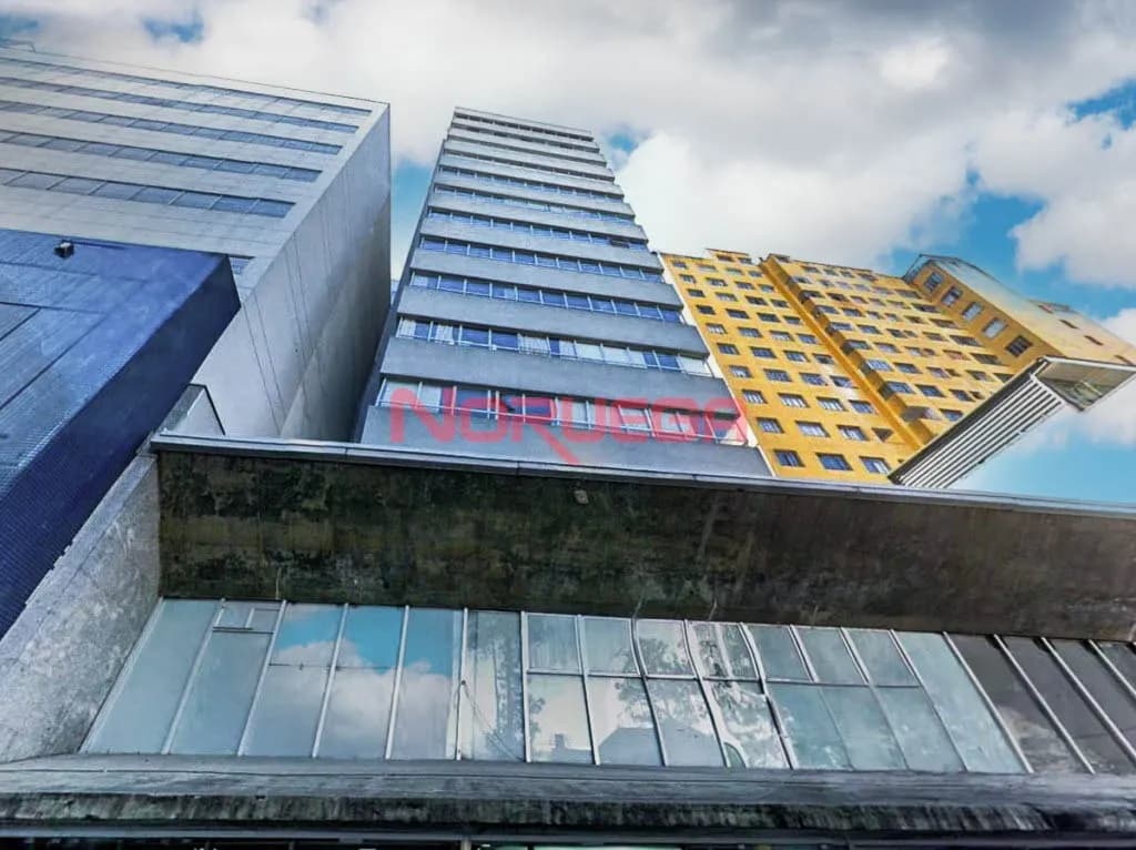 Imagem principal Sala comercial à venda no Centro de Curitiba  