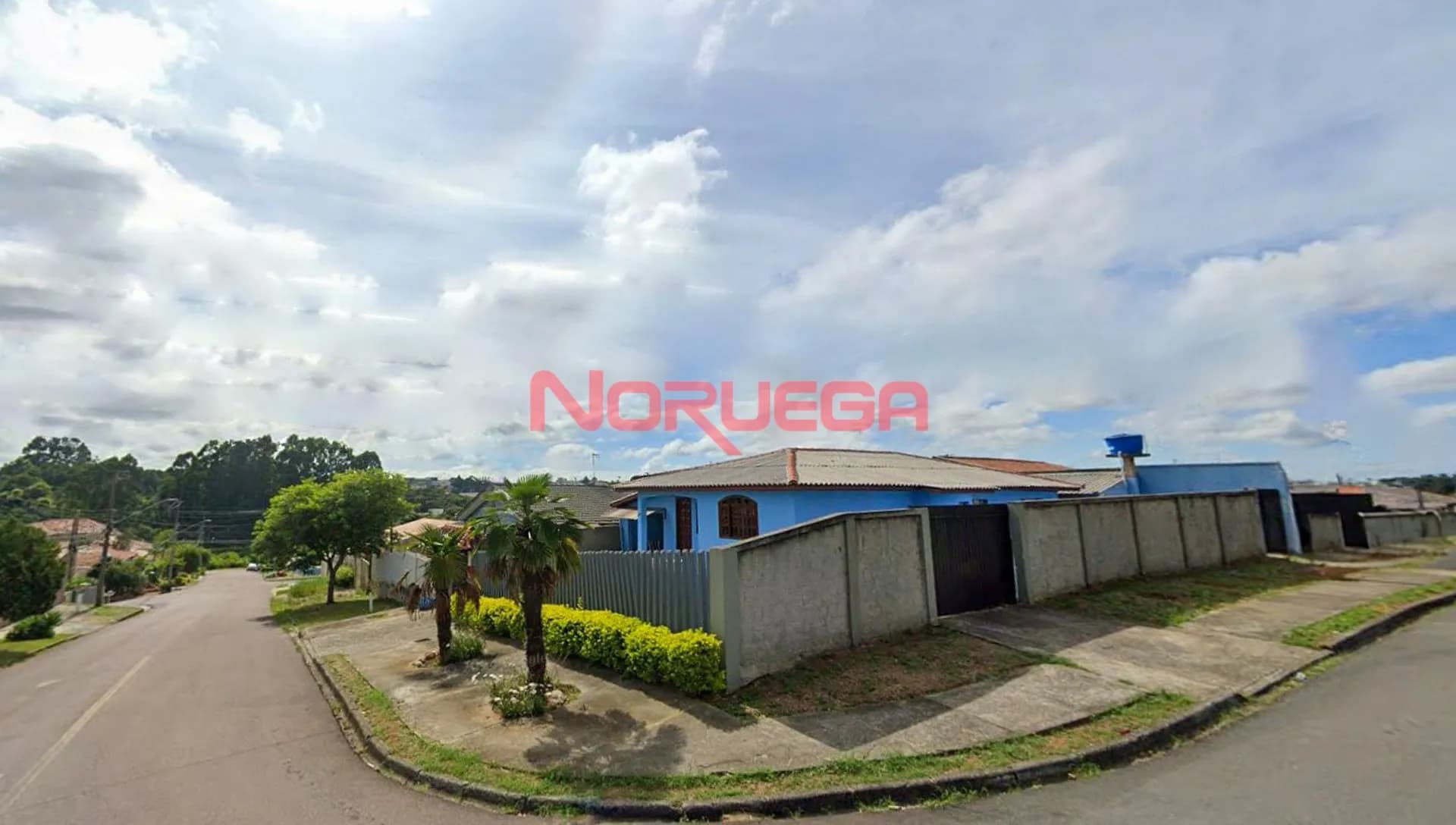 Imagem principal Terreno com 02 casas á venda no Bairro Santa Cândida em Curitiba, com 384m² 