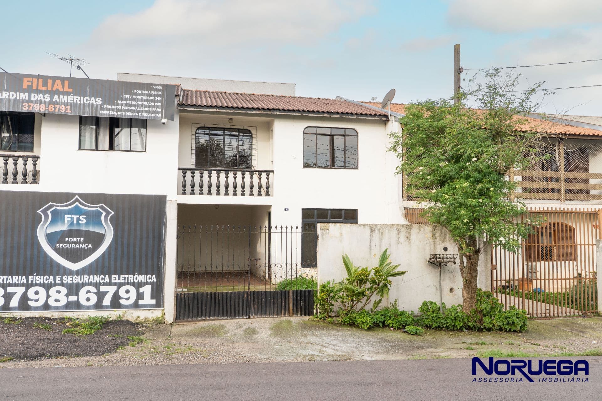 Imagem principal Sobrado para Locação com 03 quartos no Bairro Jardim das Américas