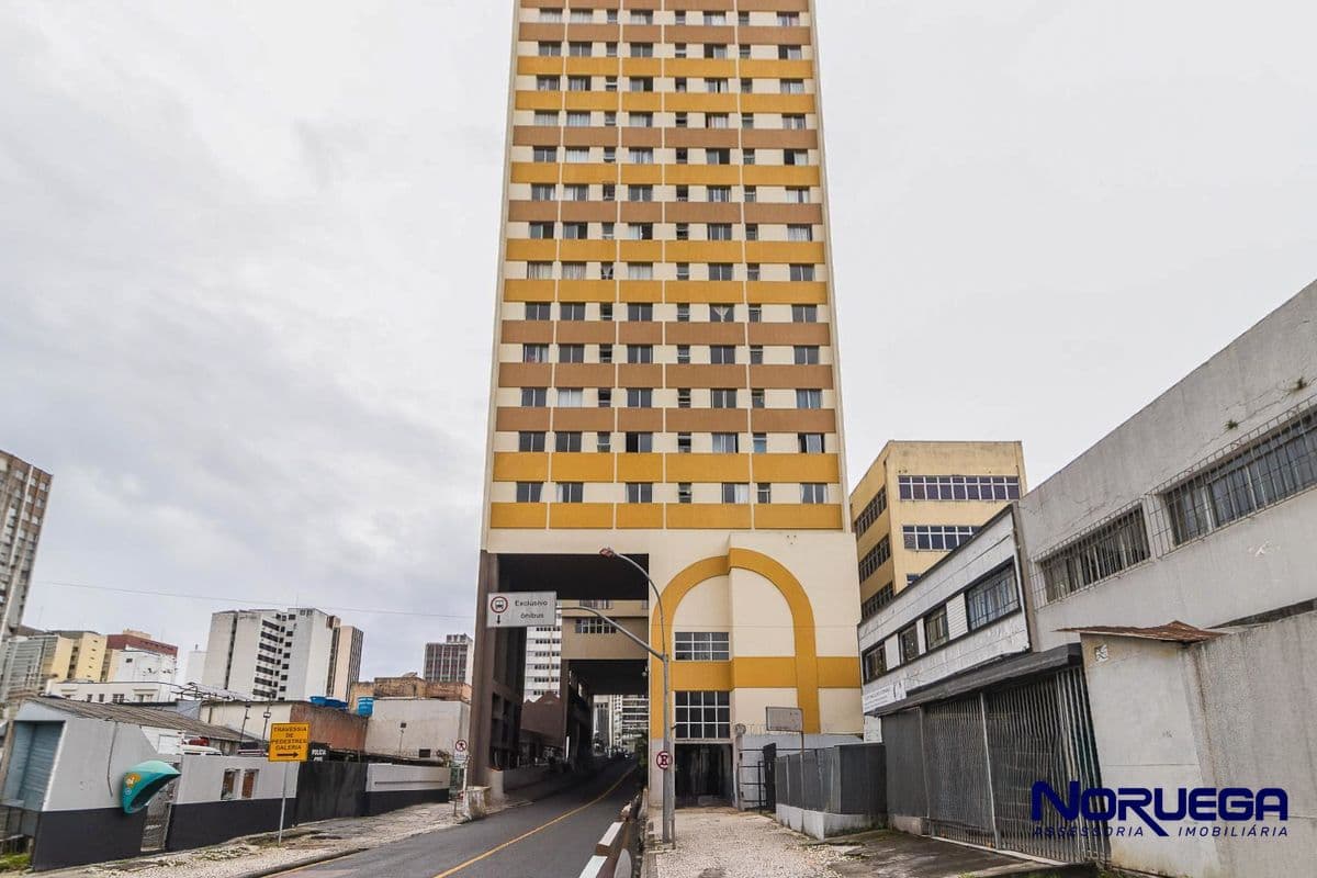 Imagem principal Loja à Venda no Centro - Curitiba
