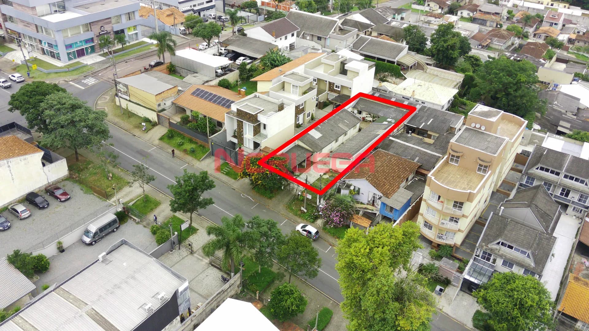 Imagem principal Terreno à venda no bairro Portão em Curitiba com 480m² de área