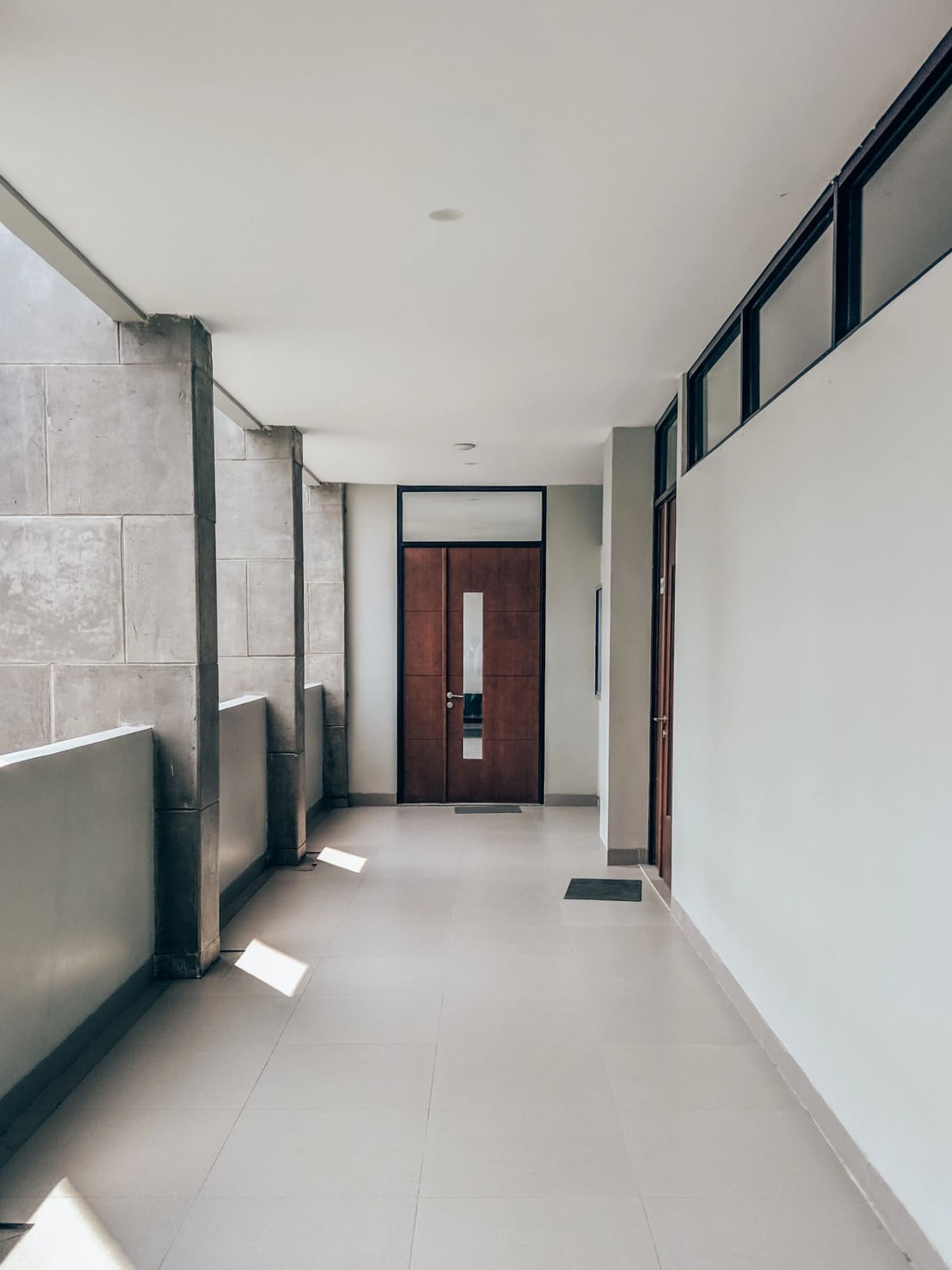 Home office e apartamentos compactos: soluções que acompanham a rotina moderna