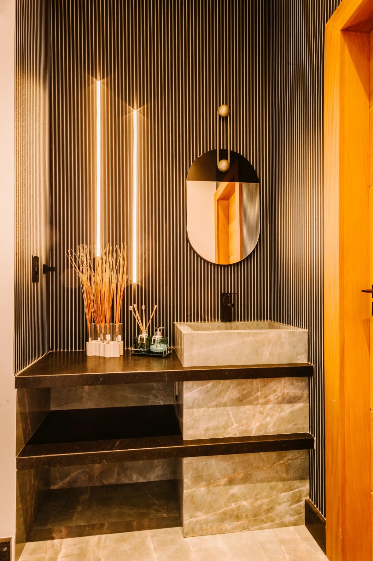 Apartamento com 3 Quartos à Venda no Cabral, Curitiba