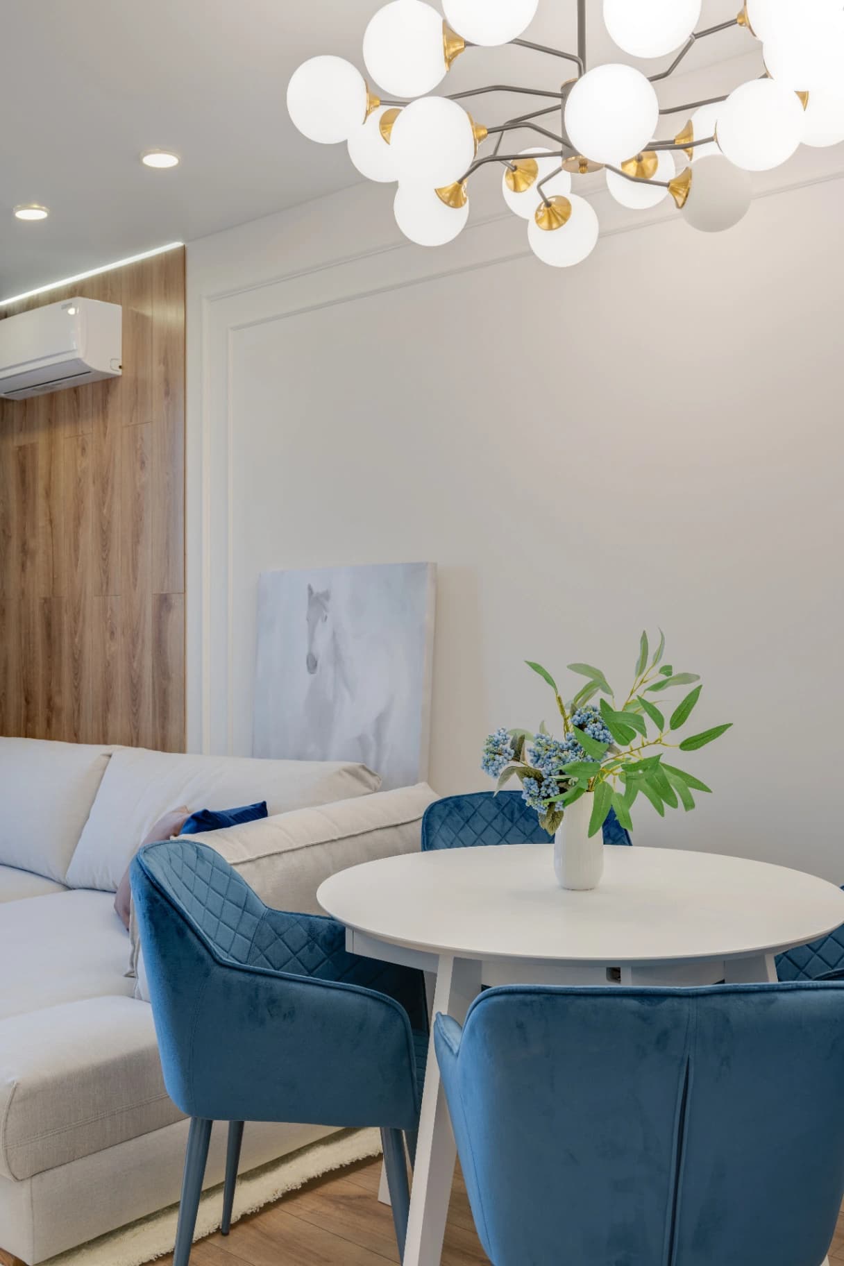Casa para Alugar no Rebouças, Curitiba: 2 Quartos com 140 m²