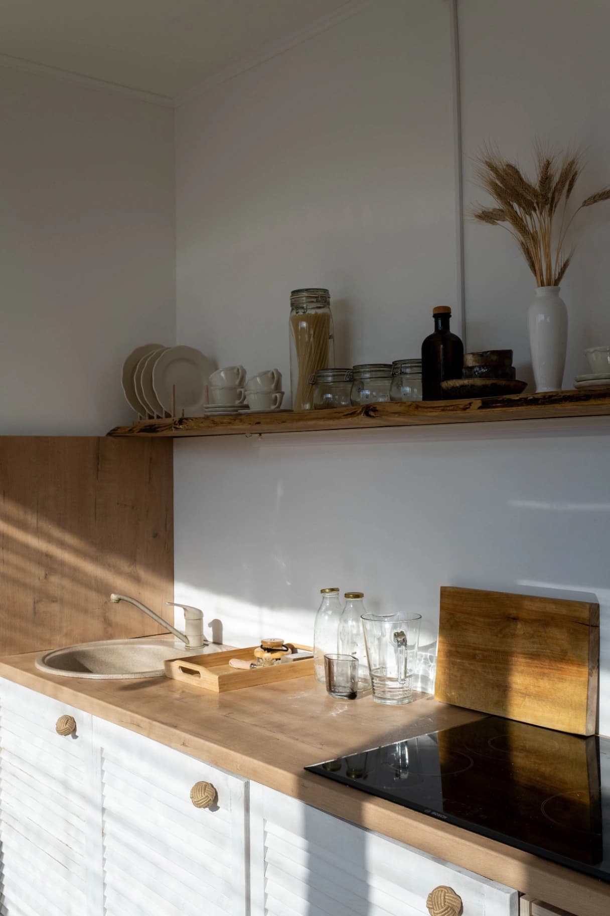 Casa para Alugar na Cachoeira, Curitiba: 2 Quartos com 65 m²