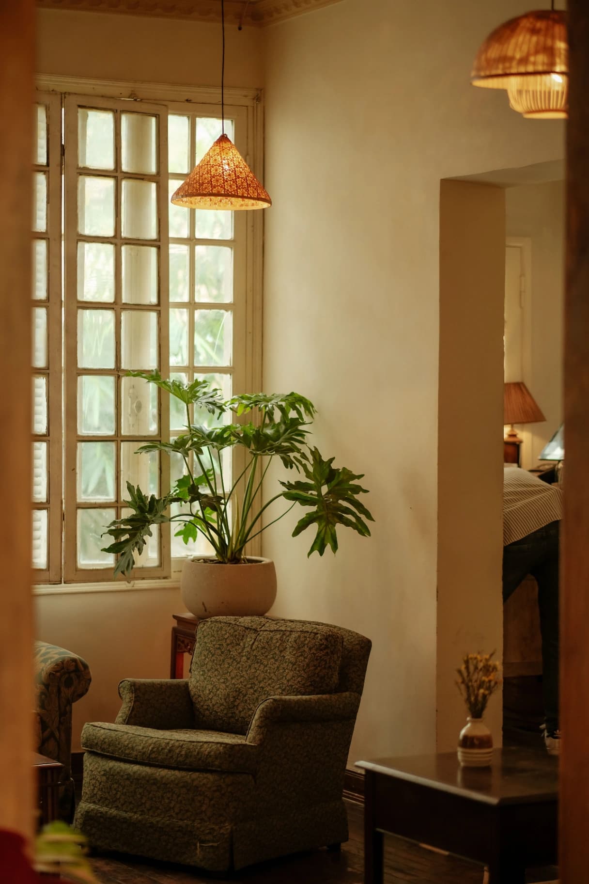 Studio para Alugar no Centro de Curitiba: 1 Quarto Mobiliado