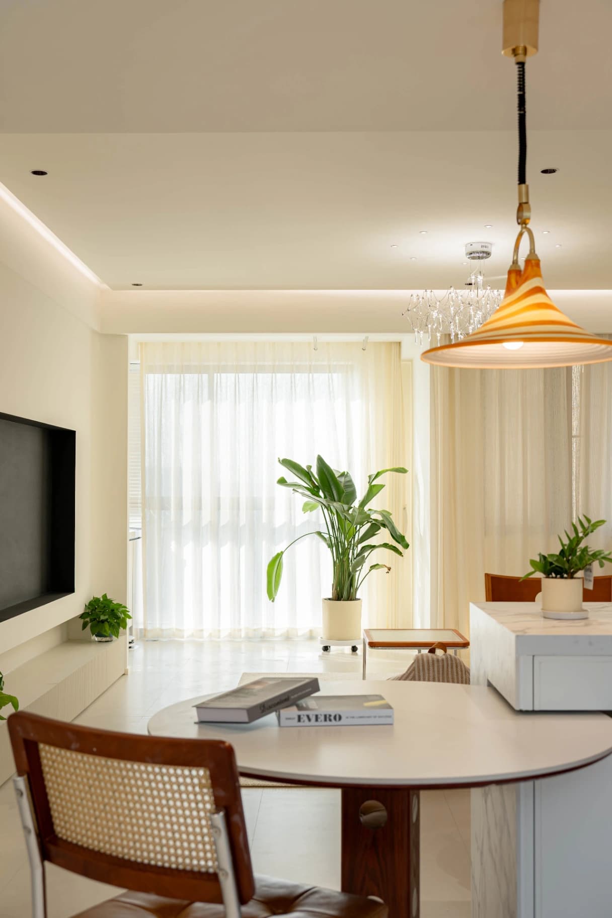 Terreno à Venda no Jardim Social, Curitiba: 1.044 m² com Ótimo Potencial Construtivo