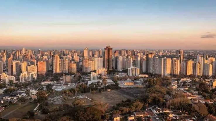 Antes de definir o aluguel no Água Verde, veja o que o mercado considera