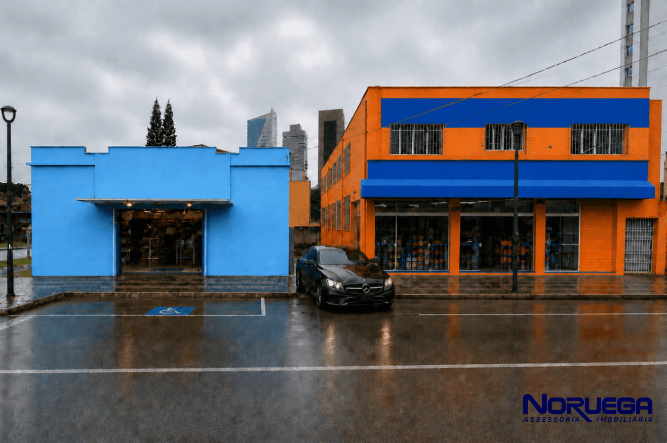 Imóvel Comercial à Venda no Centro em Curitiba.