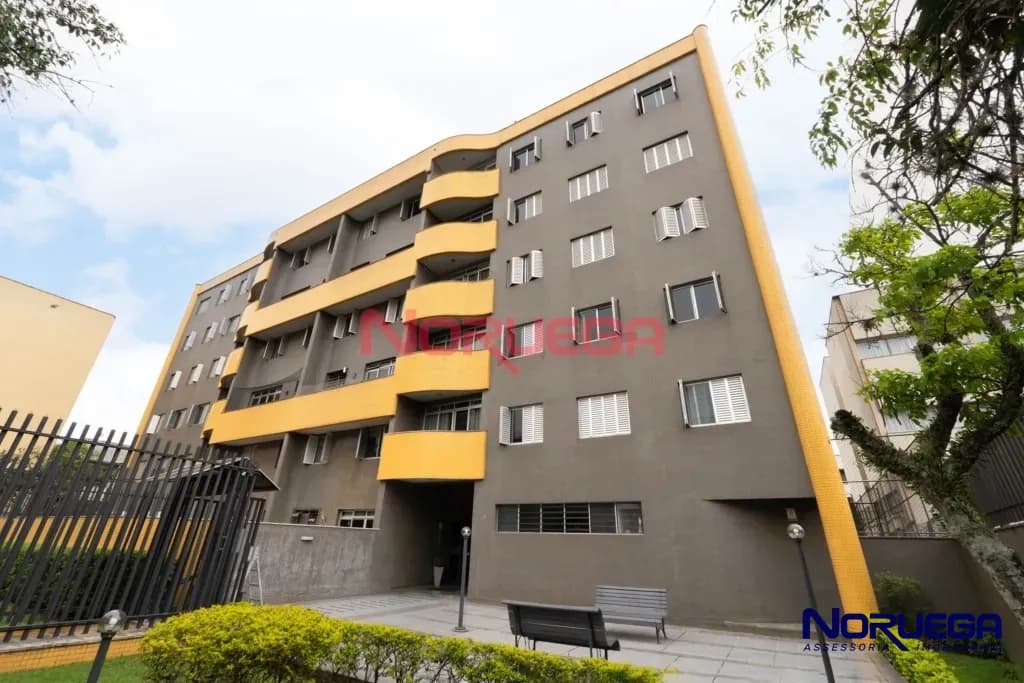 Imagem principal Apartamento à venda no bairro Mercês em Curitiba com 3 quartos, 1 suíte, 91,61m², 1 vaga de garagem
