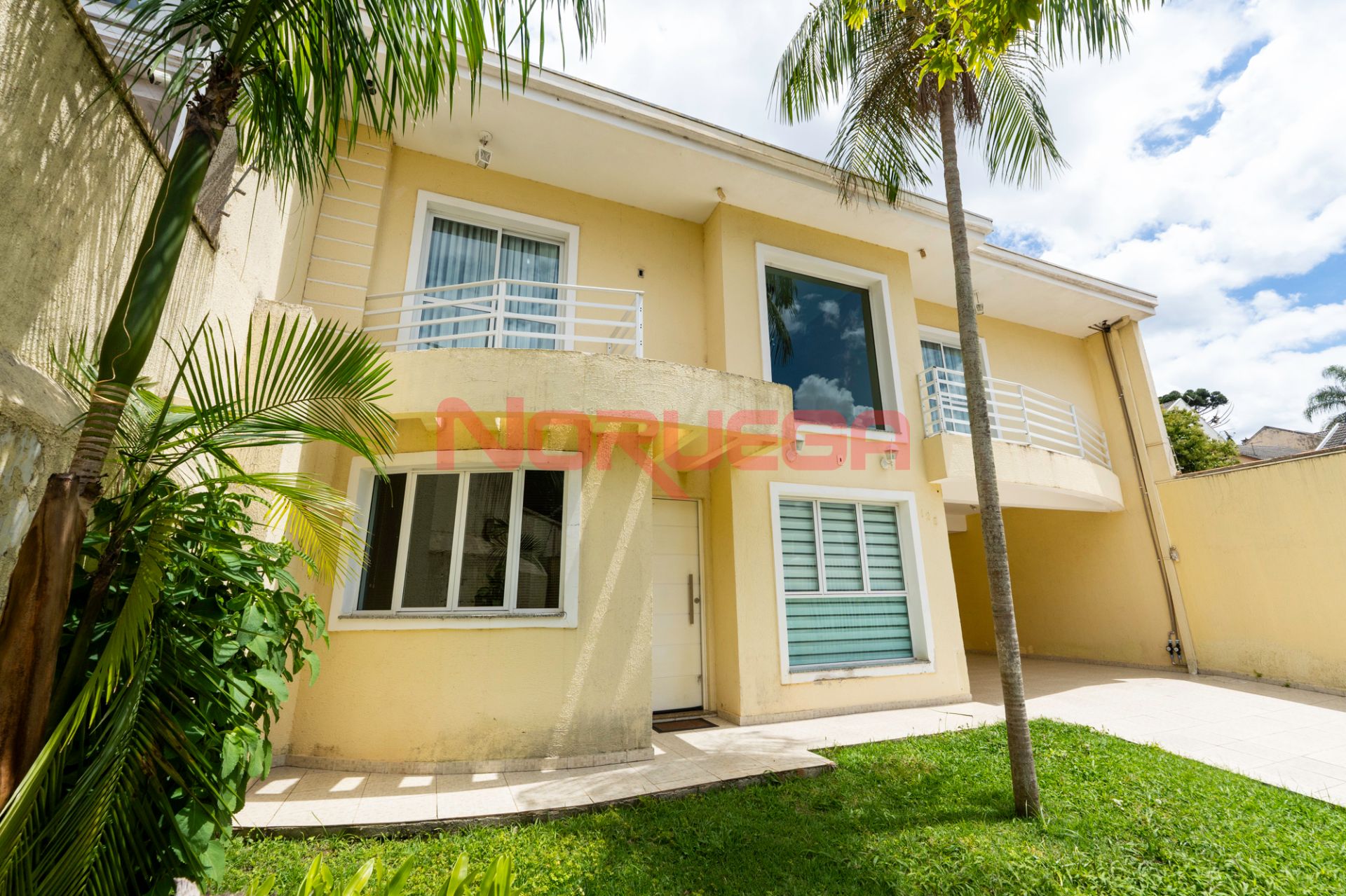 CASA RESIDENCIAL em CURITIBA - PR, VISTA ALEGRE