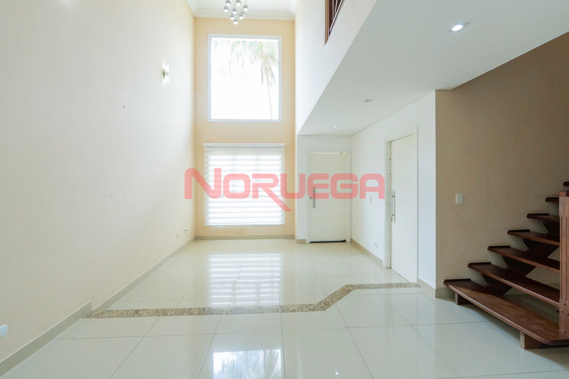 Casa, 3 quartos, 217 m² - Foto 3
