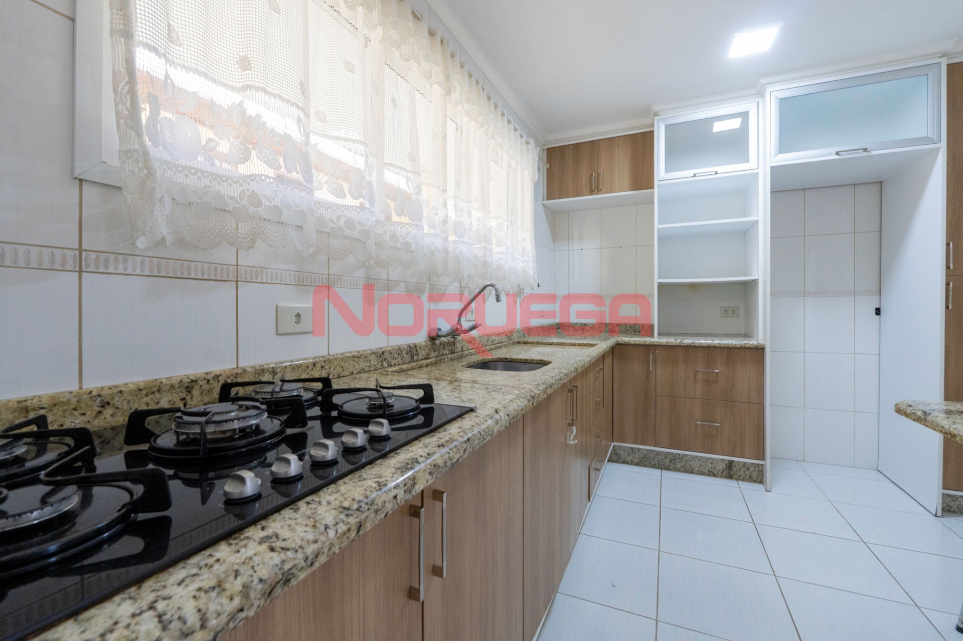 Casa, 3 quartos, 217 m² - Foto 14
