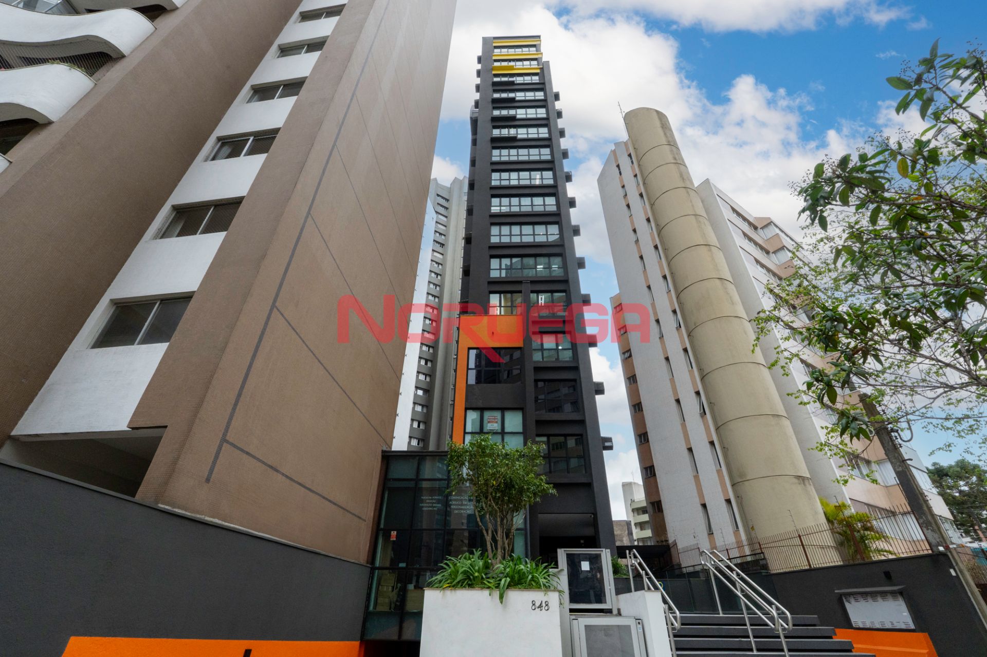 Sala comercial para alugar no bairro bigorrilho em Curitiba com 34m²