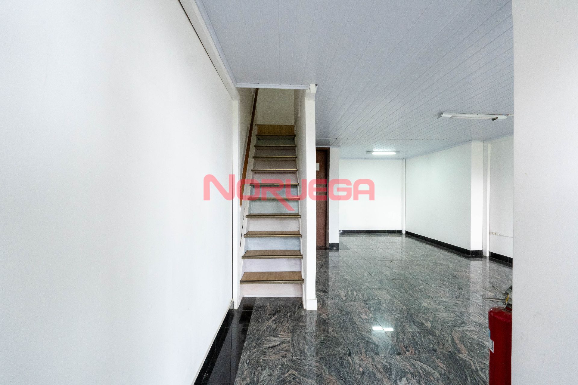 Loja-Salão, 90 m² - Foto 12