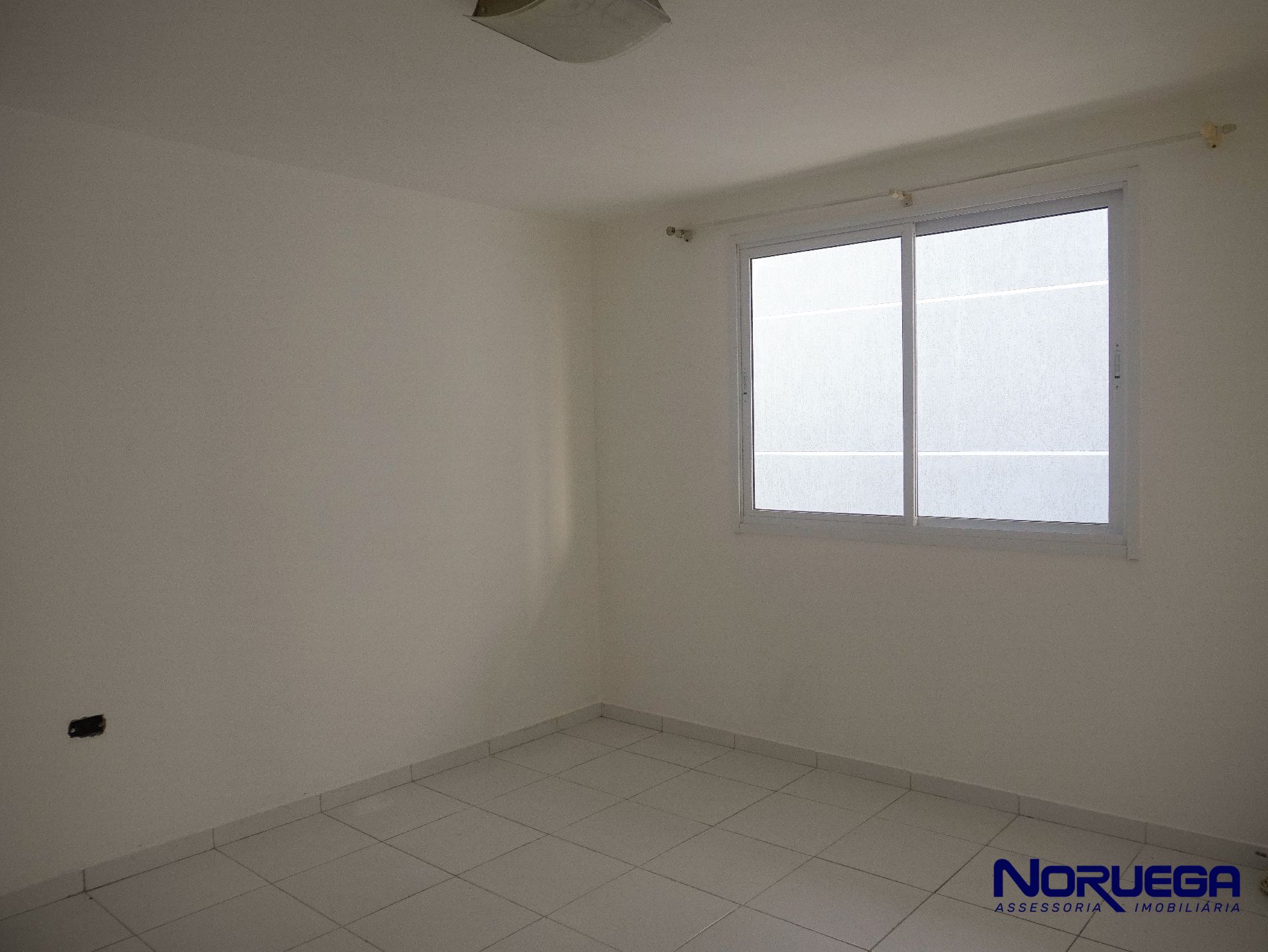 Casa, 3 quartos, 300 m² - Foto 4