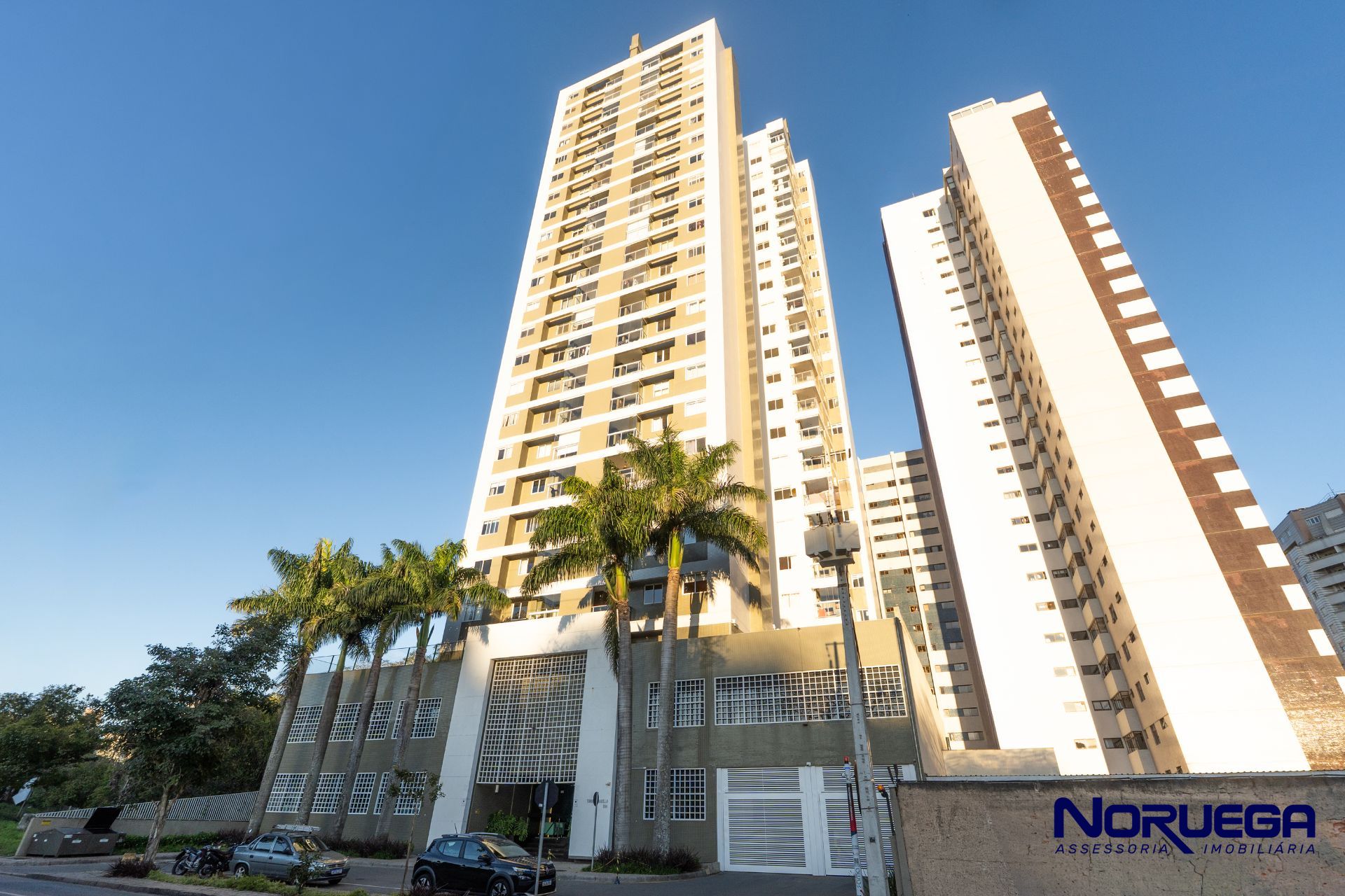 Apartamento, 3 quartos, 139 m² - Foto 1