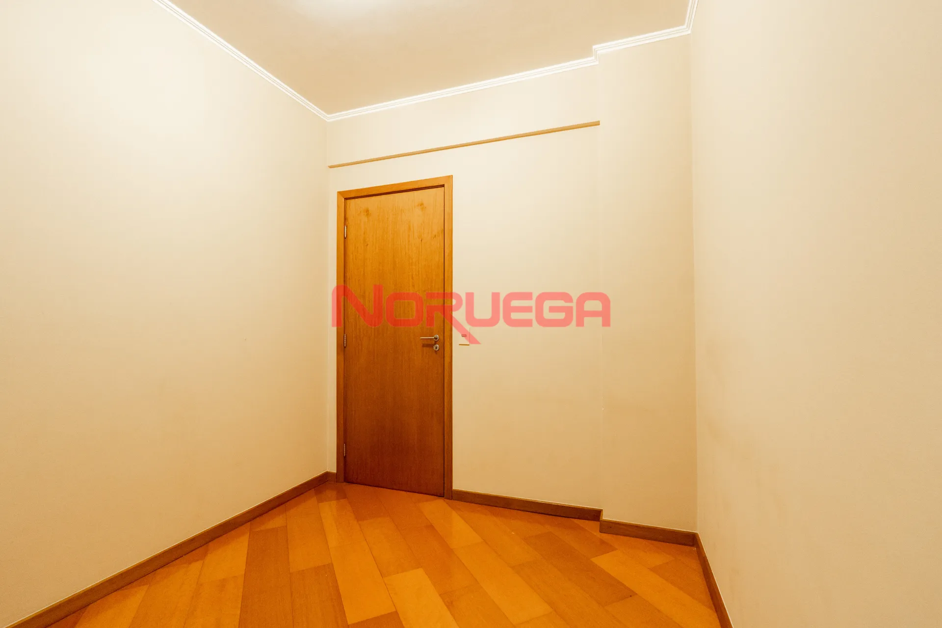 Apartamento, 3 quartos, 147 m² - Foto 1