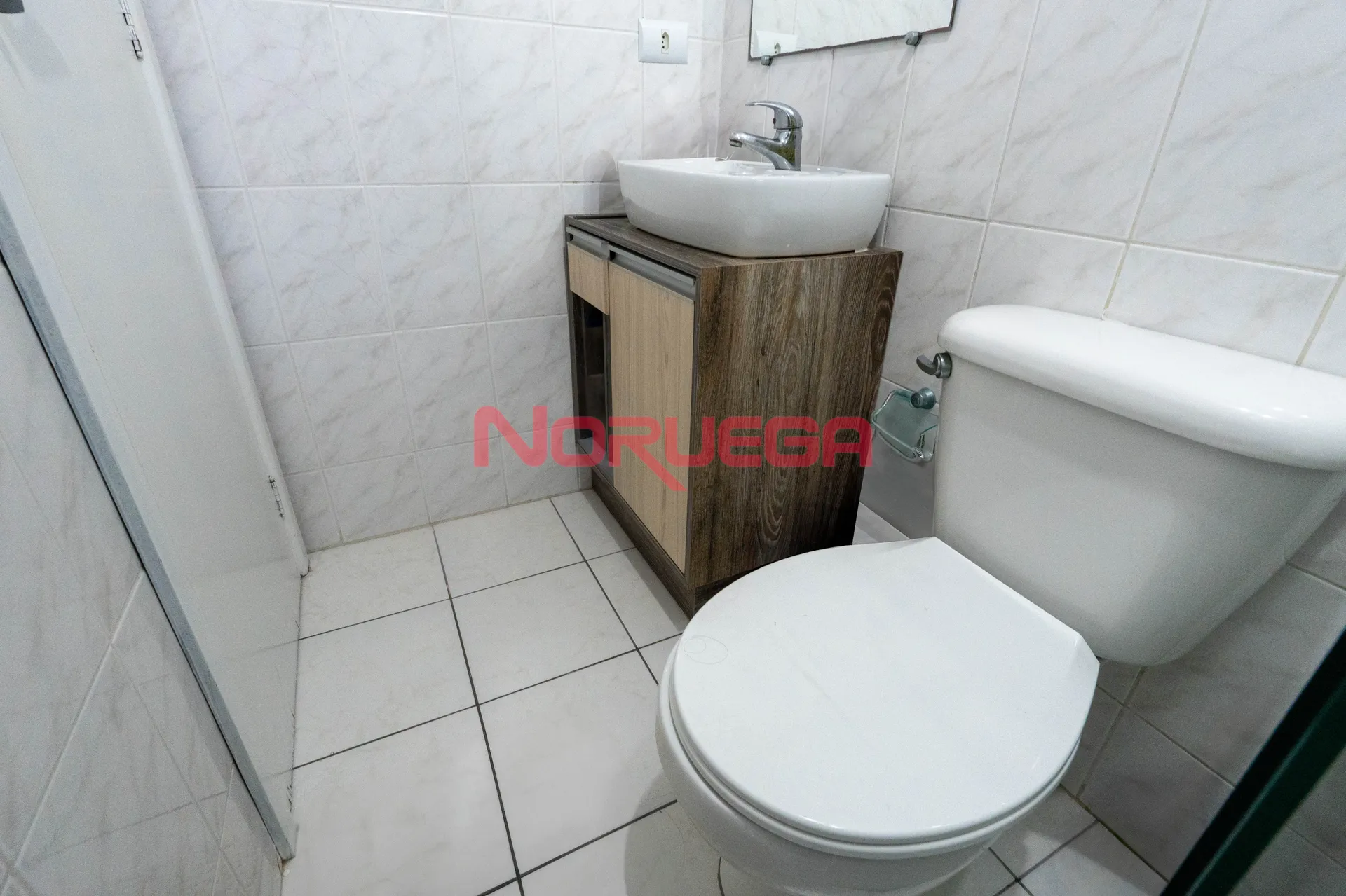 Apartamento, 1 quarto, 27 m² - Foto 2