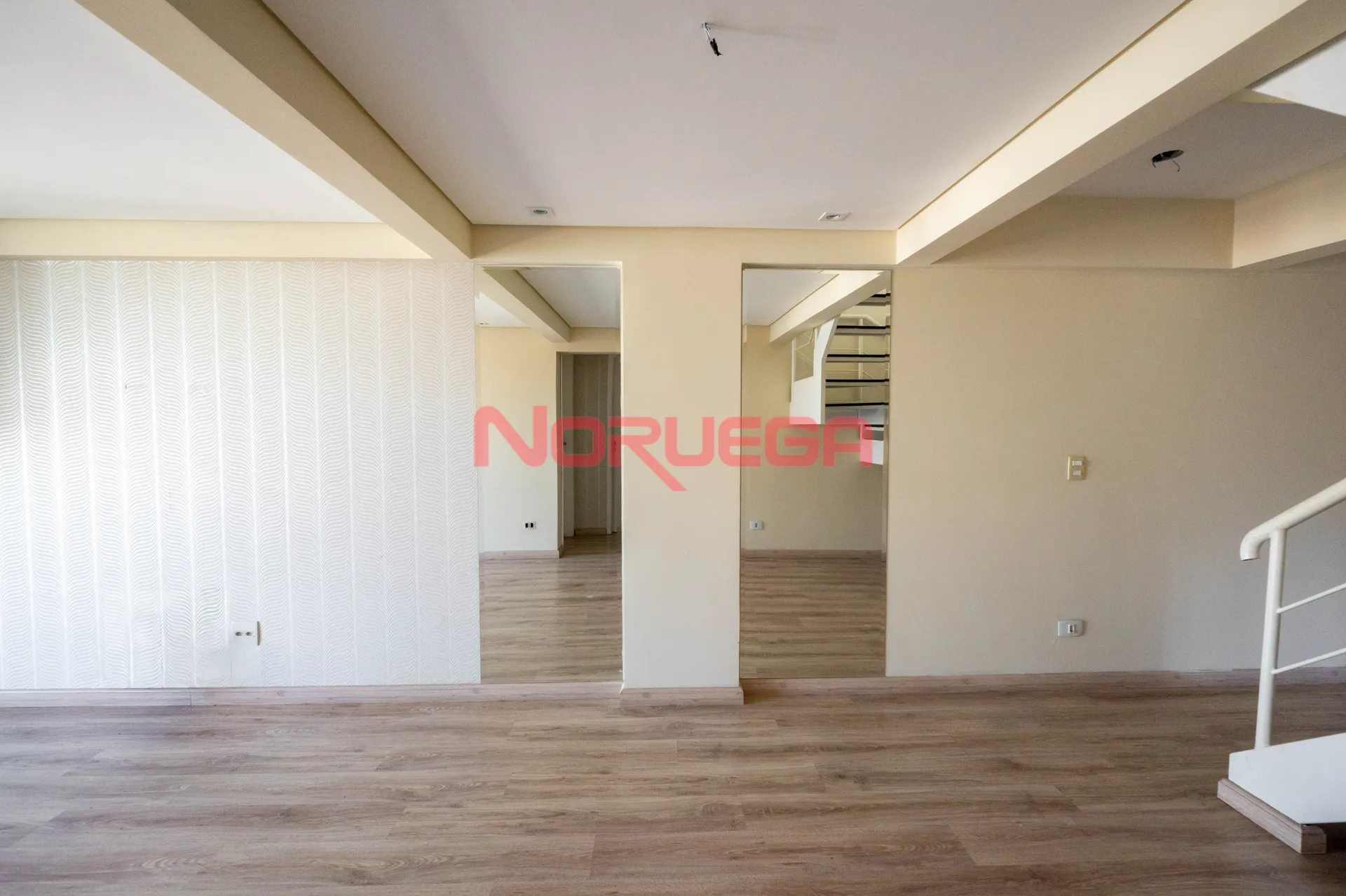 Cobertura, 3 quartos, 260 m² - Foto 1