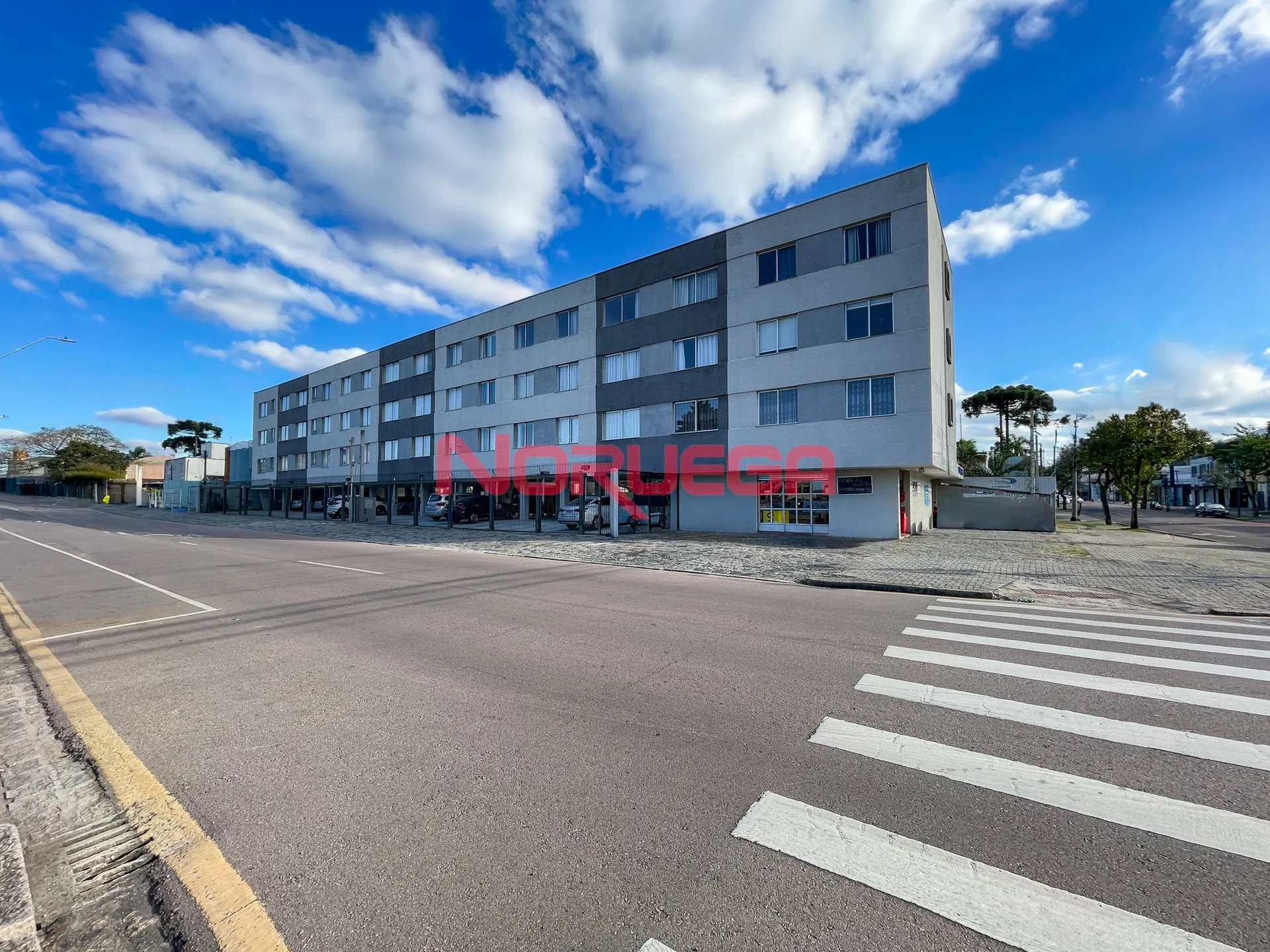 Apartamento, 3 quartos, 140 m² - Foto 2