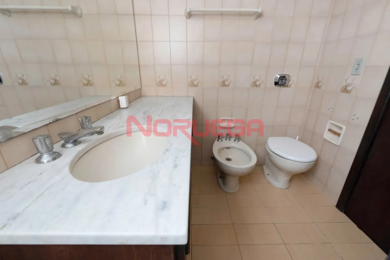 Apartamento, 3 quartos, 175 m² - Foto 1