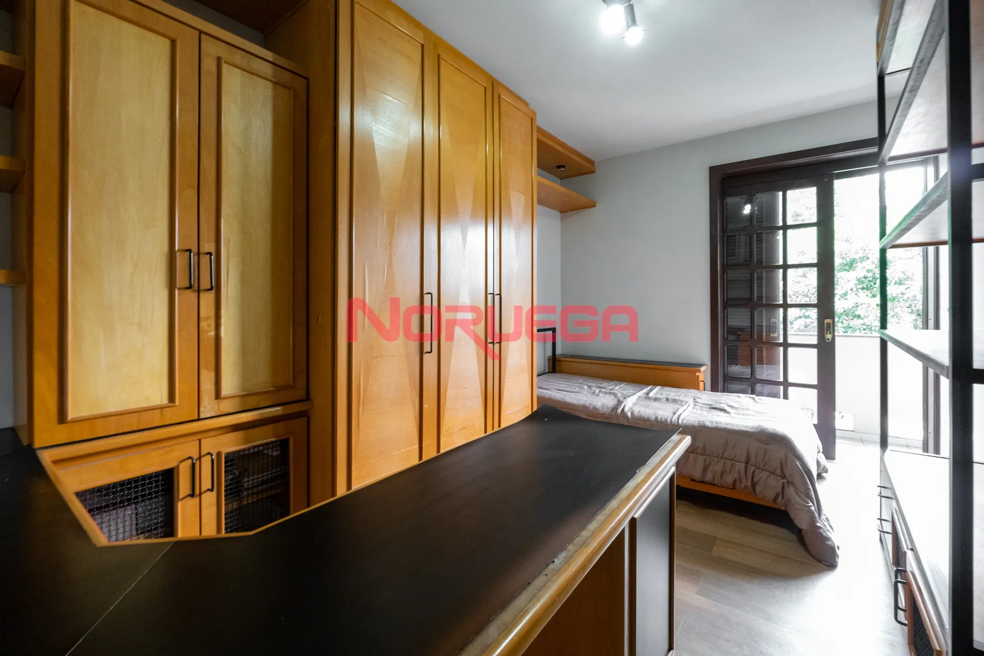 Casa, 4 quartos, 330 m² - Foto 7
