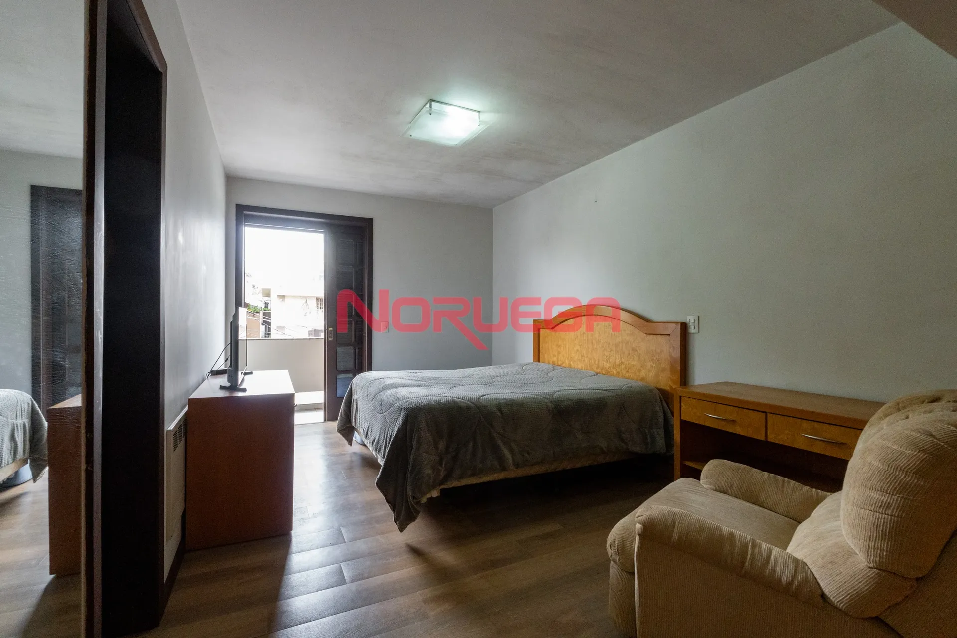 Casa, 4 quartos, 330 m² - Foto 19