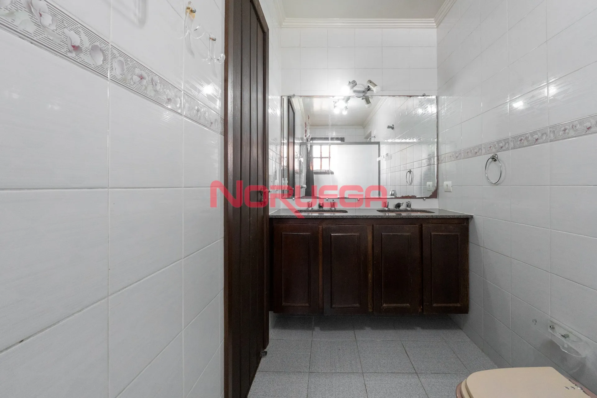 Casa, 4 quartos, 330 m² - Foto 23