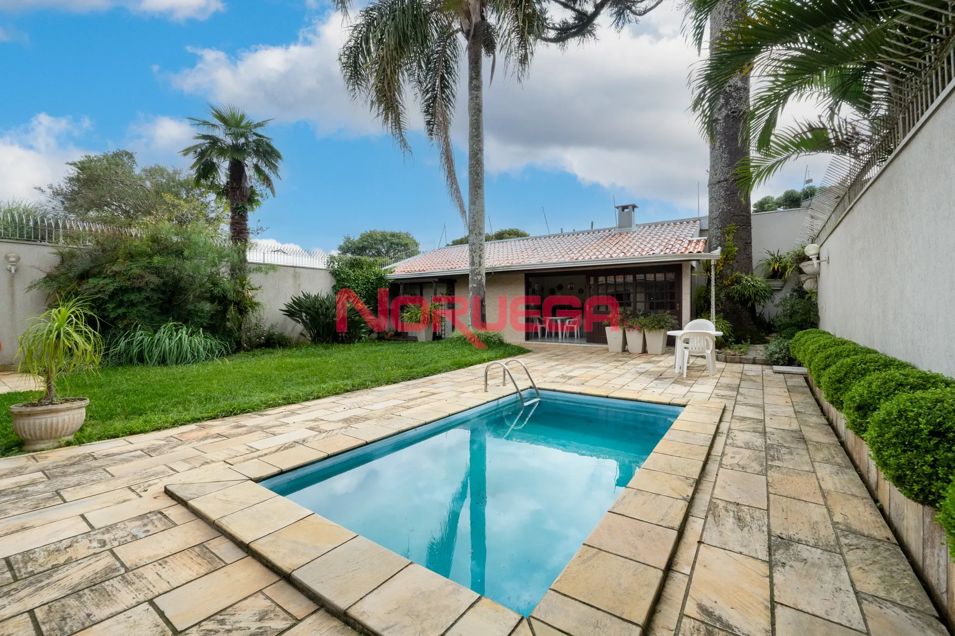 Casa, 4 quartos, 330 m² - Foto 15
