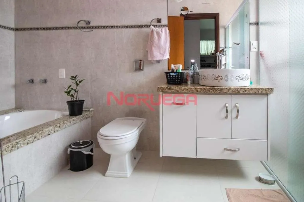 Casa, 3 quartos, 350 m² - Foto 9
