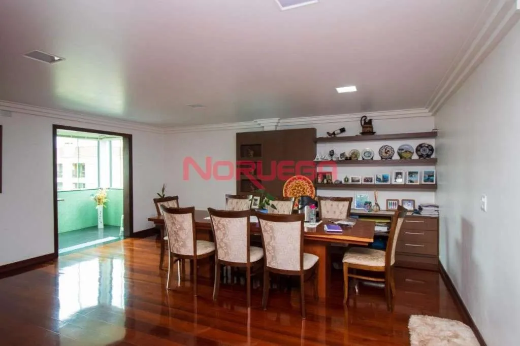 Casa, 3 quartos, 350 m² - Foto 14