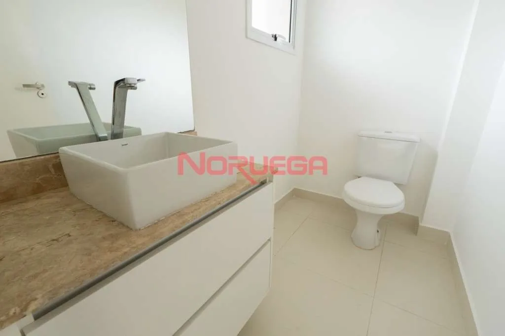 Casa, 3 quartos, 218 m² - Foto 7