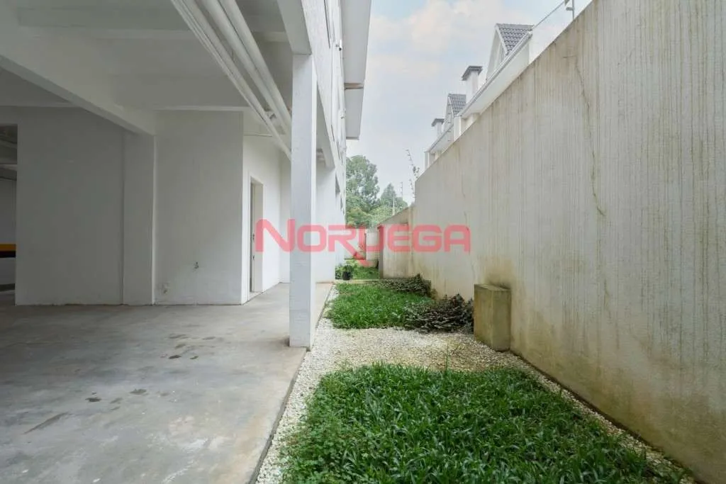 Casa, 3 quartos, 218 m² - Foto 8