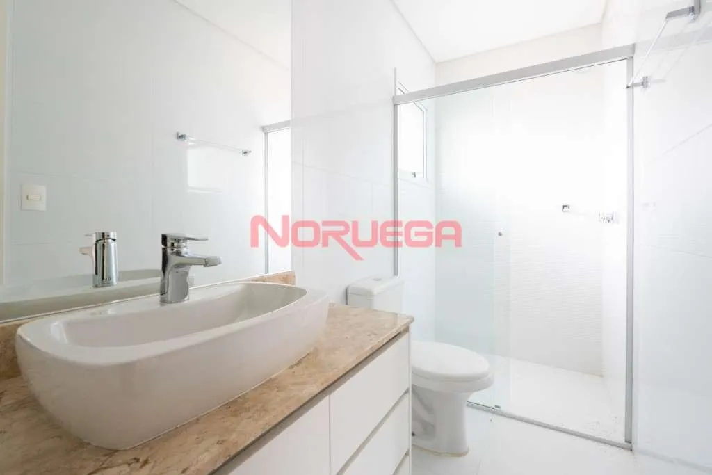 Casa, 3 quartos, 218 m² - Foto 20