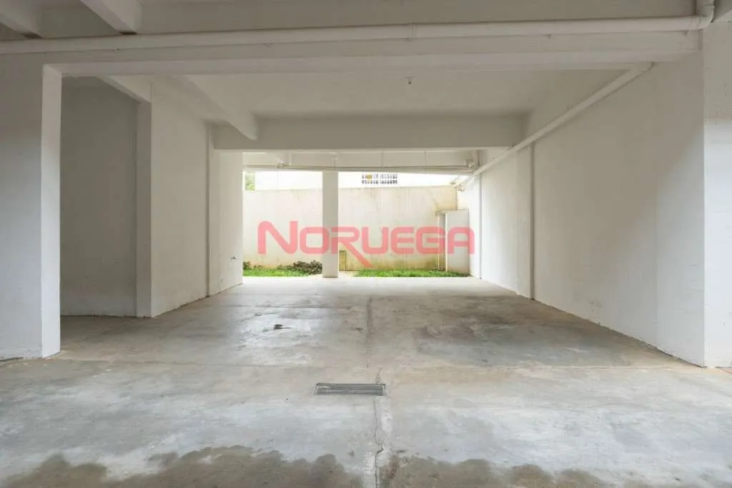 Casa, 3 quartos, 218 m² - Foto 30