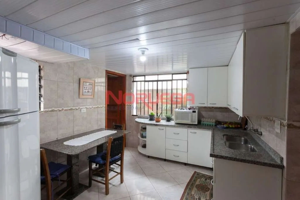 Casa, 3 quartos, 207 m² - Foto 7