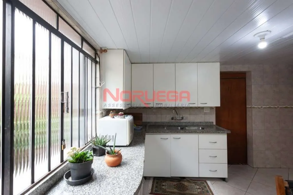 Casa, 3 quartos, 207 m² - Foto 14