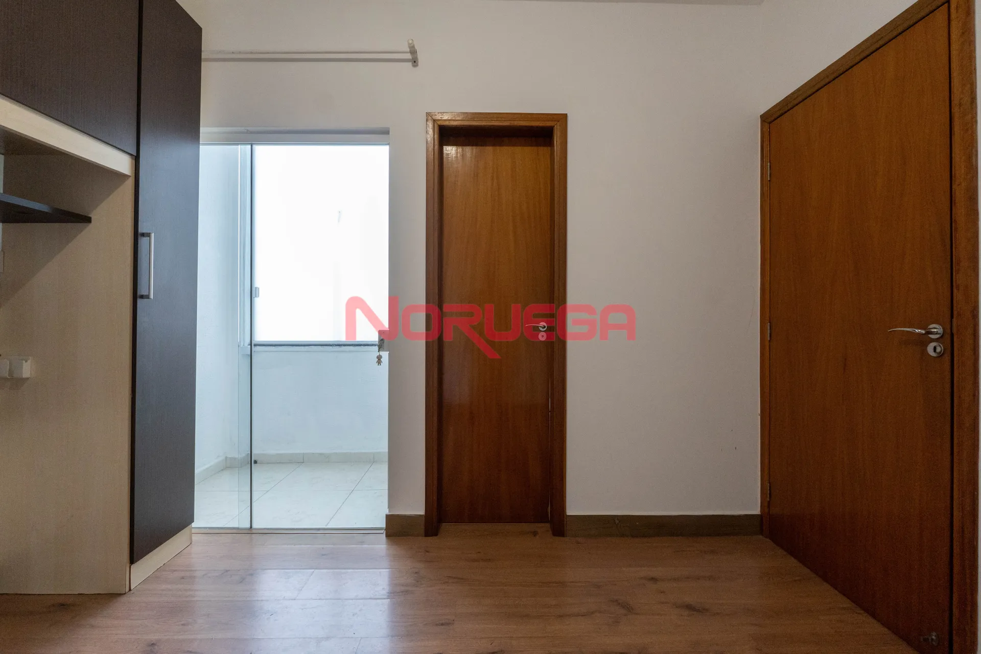 Casa, 3 quartos, 102 m² - Foto 2