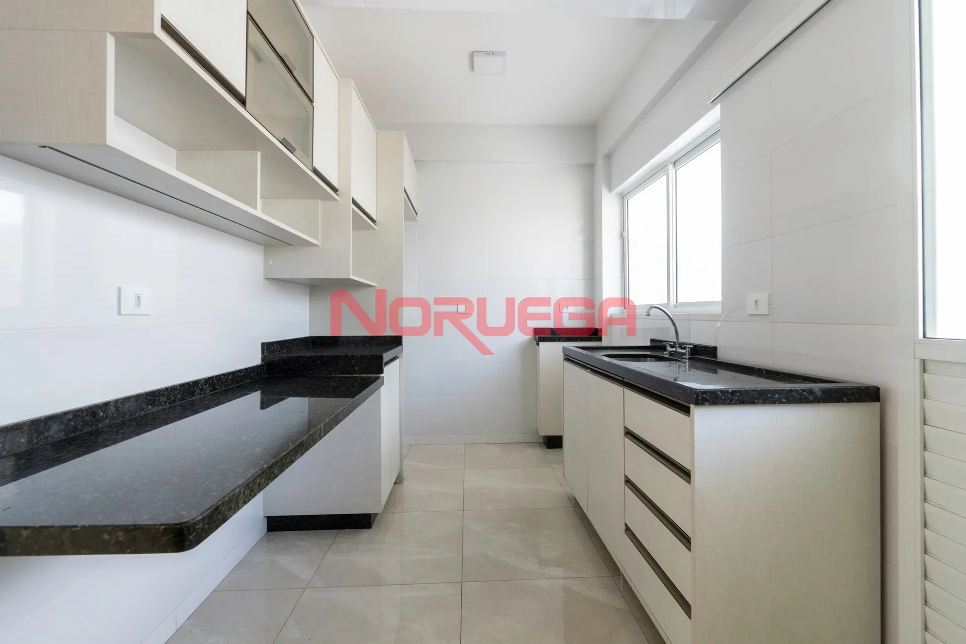 Casa, 3 quartos, 135 m² - Foto 2