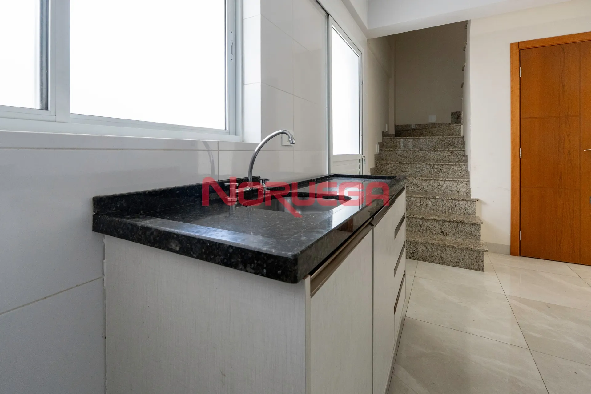Casa, 3 quartos, 135 m² - Foto 4