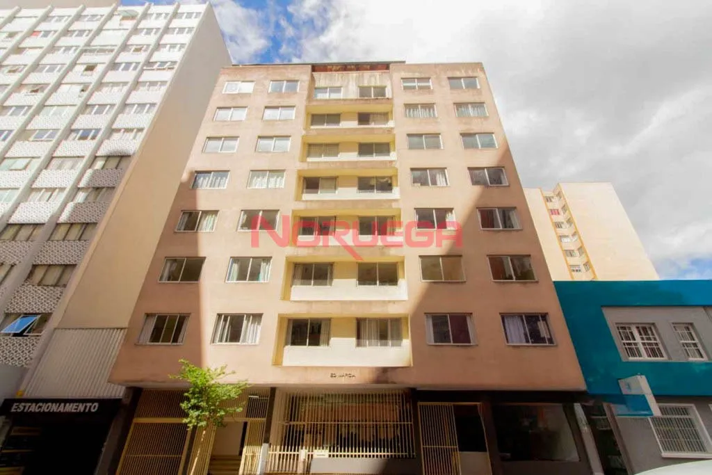 Locação de imóvel com 1 banheiro no Centro de Curitiba-PR: modernidade e conforto garantidos!