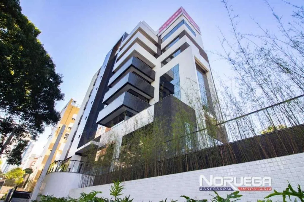 Excelente oportunidade de investimento: Sala comercial à venda ou locação em Curitiba-PR, Mossunguê - 1 sala, 1 banheiro, 1 vaga, 91,02m²!